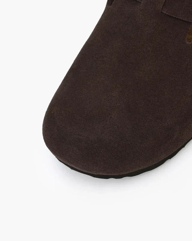 Old Money Wildleder Clogs – Eleganter Komfort