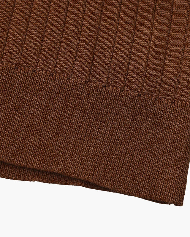 Premium Geripptes Polo – Texturierte Eleganz