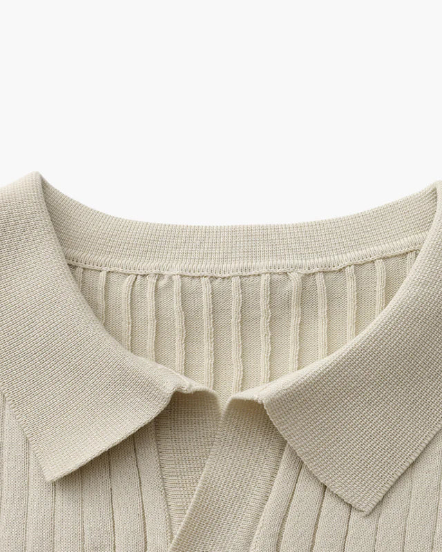 Premium Geripptes Polo – Texturierte Eleganz