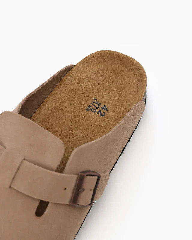 Old Money Wildleder Clogs – Eleganter Komfort